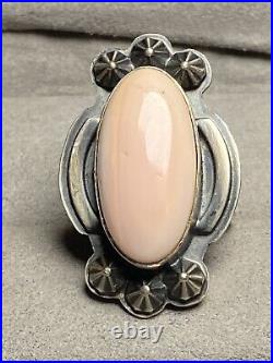Vintage Native American Sterling Silver Pink Conch Ring Sz7.5 16.44G