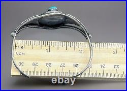 Vintage Native American Sterling Silver Turquoise Cuff Bracelet Size 5 1/2 18 G