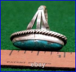 Vintage Native American Sterling Silver Turquoise Ring Size 8.5