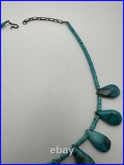 Vintage Native American Turquoise Bib Necklace 15-17