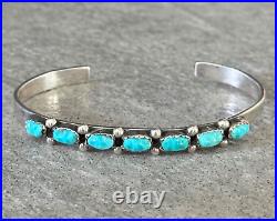 Vintage Native American ZUNI Carved Turquoise Sterling silver Bracelet