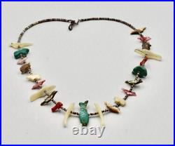 Vintage Native American Zuni Handcrafted Animal Fetish Necklace