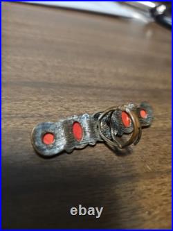 Vintage Native American Zuni/Navaho Coral ring with 5 Corals