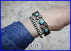 Vintage Native American Zuni Turquoise Sterling Silver Cuff Bracelet Vintage Native American Zuni Turquoise Sterling Silver Cuff Bracelet