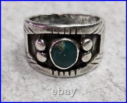 Vintage Native Sterling Silver Turquoise Ring