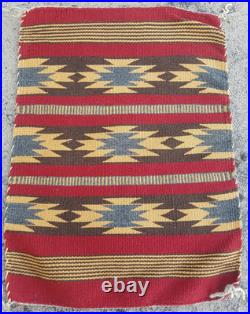 Vintage Navajo Handwoven Beautiful Native American Rug Carpet 21.2x15.3 cm