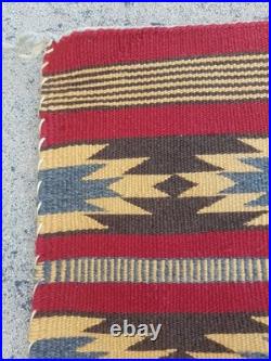 Vintage Navajo Handwoven Beautiful Native American Rug Carpet 21.2x15.3 cm