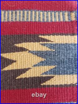 Vintage Navajo Handwoven Beautiful Native American Rug Carpet 21.2x15.3 cm