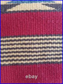 Vintage Navajo Handwoven Beautiful Native American Rug Carpet 21.2x15.3 cm
