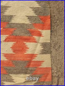 Vintage Navajo Handwoven Beautiful Native American Rug Carpet 35.4x16.1 In