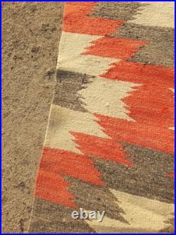 Vintage Navajo Handwoven Beautiful Native American Rug Carpet 35.4x16.1 In