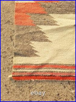 Vintage Navajo Handwoven Beautiful Native American Rug Carpet 35.4x16.1 In