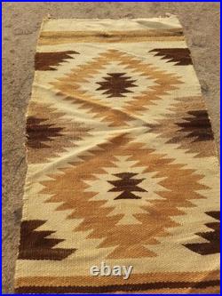 Vintage Navajo Handwoven Beautiful Native American Rug Carpet 35.4x19.6 In