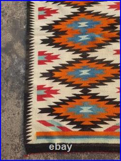 Vintage Navajo Handwoven Beautiful Native American Rug Carpet 55.9x28.3 In