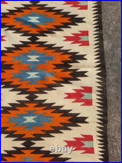 Vintage Navajo Handwoven Beautiful Native American Rug Carpet 55.9x28.3 In