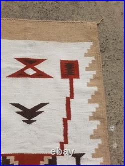 Vintage Navajo Handwoven Beautiful Native American Rug Carpet 60.6x30.3 In