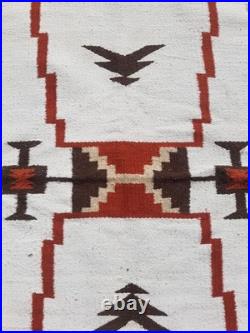 Vintage Navajo Handwoven Beautiful Native American Rug Carpet 60.6x30.3 In
