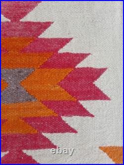 Vintage Navajo Handwoven Beautiful Native American wool Rug Carpet 35.1x16.5 In