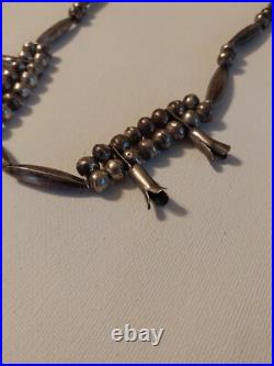 Vintage Navajo Mellon and Blossom Bead Silver Necklace Native American Jewelry Vintage Navajo Mellon and Blossom Bead Silver Necklace Native American Jewelry