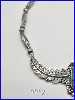 Vintage Navajo Native American Necklace Sterling Silver Turquoise Bench Leaves