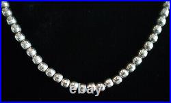 Vintage Navajo Pearls Bench Made Native American. 925 Sterling Silver Necklace
