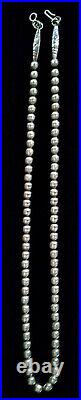Vintage Navajo Pearls Bench Made Native American. 925 Sterling Silver Necklace