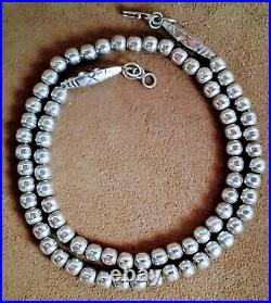 Vintage Navajo Pearls Bench Made Native American. 925 Sterling Silver Necklace