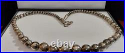 Vintage Navajo Pearls Sterling Silver Graduated 4 14 mm Bead Necklace 20