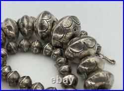 Vintage Navajo Stamped Sterling Silver Bench Bead Pearl 8-24mmGraduated Necklace