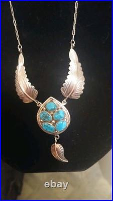 Vintage Navajo Sterling Silver Turquoise bird Feather Necklace 18