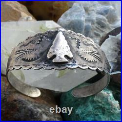 Vintage Navajo Sterling Stoneless Cuff Bracelet with Arrowhead Fred Harvey Era