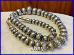 Vintage Old Pawn Navajo Pearls Sterling Silver Bench Beads Necklace 18