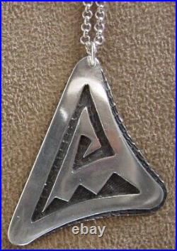 Vintage Signed Hopi Native American Sterling Silver Petroglyph Pendant Necklace