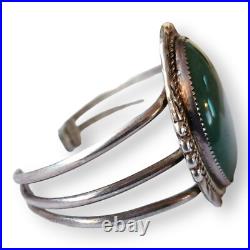 Vintage Sterling Silver Green Aventurine Native American Cuff Bracelet Signed Vintage Sterling Silver Green Aventurine Native American Cuff Bracelet Signed