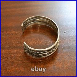 Vintage Tahe Navajo Native Sterling Silver & Twisted Rope Cuff Bracelet 6 7/8 Vintage Tahe Navajo Native Sterling Silver & Twisted Rope Cuff Bracelet 6 7/8