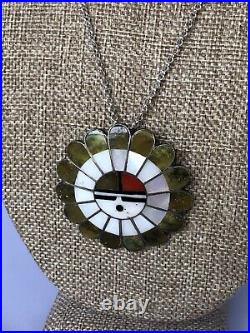Vintage Zuni Native American Green Serpentine Sun Face Pin/Pendant