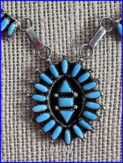 Vintage Zuni Petit point Turquoise sterling Necklace Beautiful
