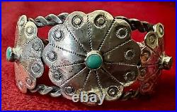 Vtg Native American Cuff Bracelet Silver & Turquoise Made Of 3 Silver Conchos
