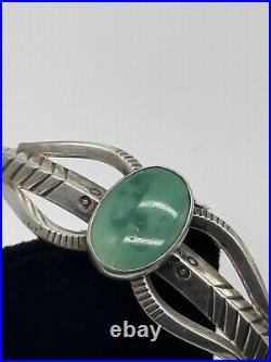 Vtg Native American Sterling Silver Turquoise Stamped Carinated Cuff Bracelet