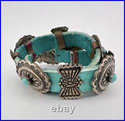 Vtg Navajo Sterling Silver Turquoise Stamped Oval Concho Link Leather Bracelet